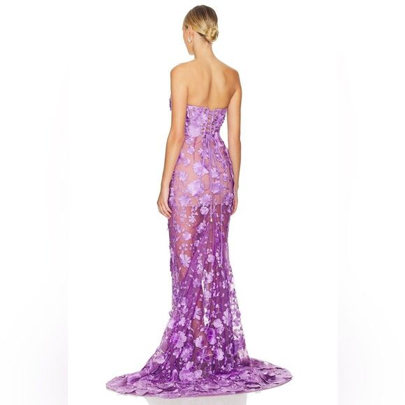 NWOT Bronx and Banco Jasmine Lilac floral Strapless Gown - Picture 3 of 16